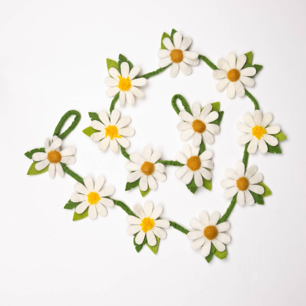 Wool Daisy Garland